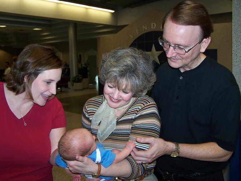 My mommy and I welcome Nana and Papi from Argentina!